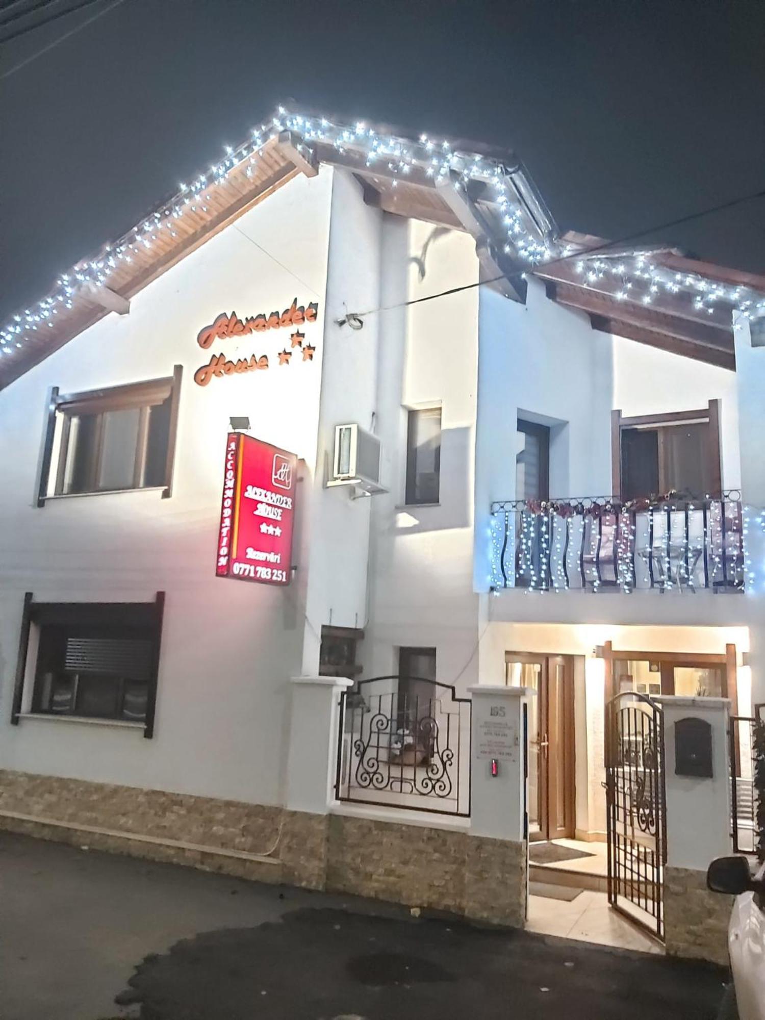 Hotel Alexander House Deva Exterior foto